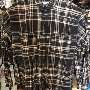 Universal Thread Black and Cream Plaid Shirt